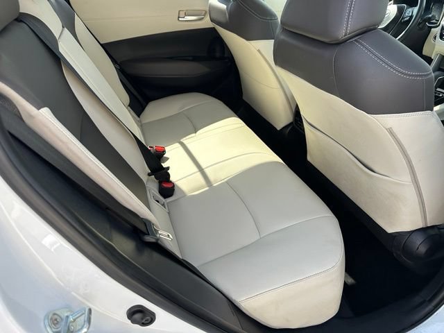 Used 2022 Toyota Corolla Cross XLE w/ Convenience Package FWD image 9
