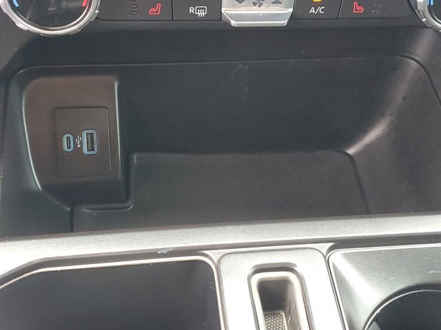 Certified 2022 Ford F150 XLT w/ Equipment Group 302A High image 33