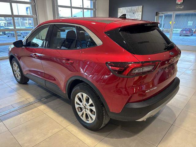 Certified 2023 Ford Escape Active w/ Tech Pack #2 image 3