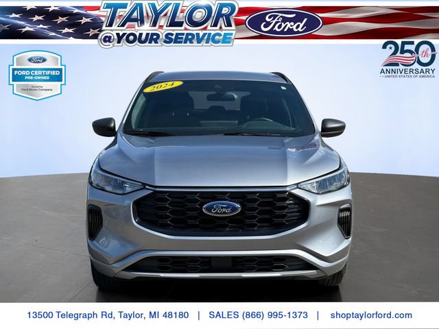 Certified 2024 Ford Escape ST-Line w/ Tech Pack #1 AWD/4WD image 3
