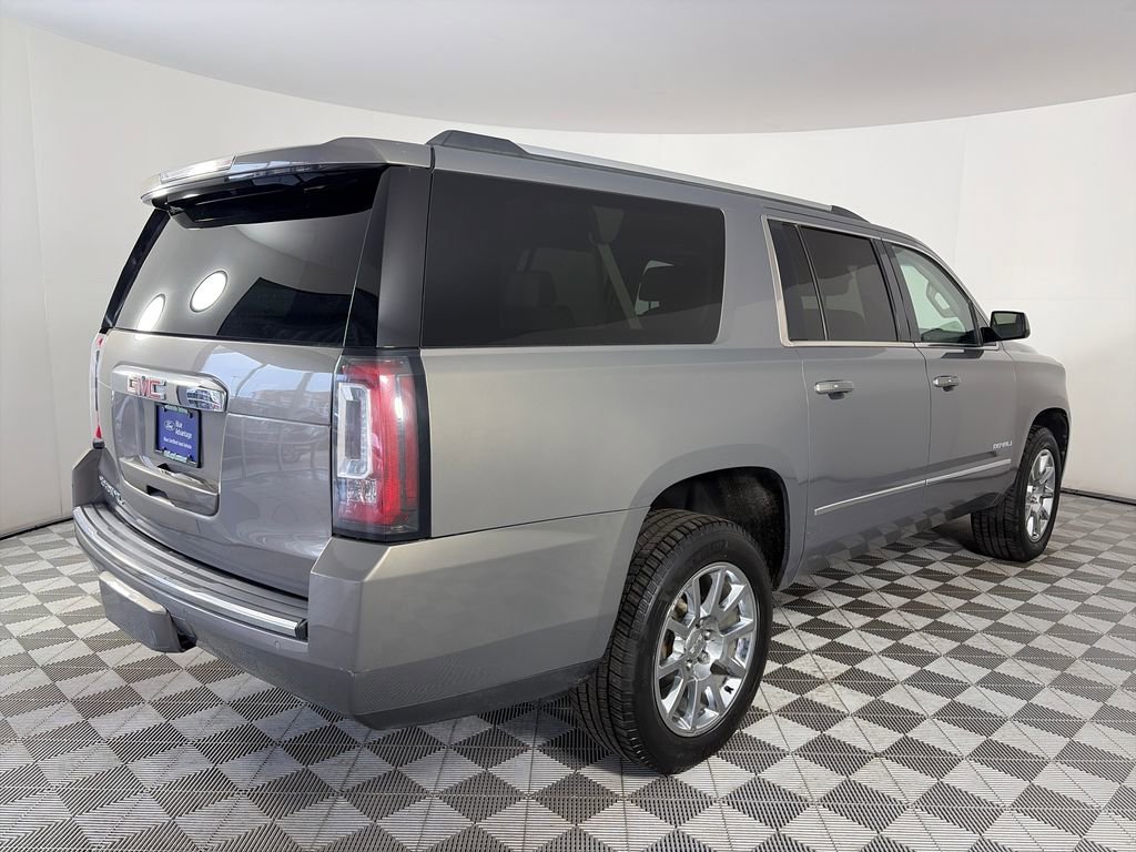 Used 2019 GMC Yukon XL Denali w/ Open Road Package AWD/4WD image 7
