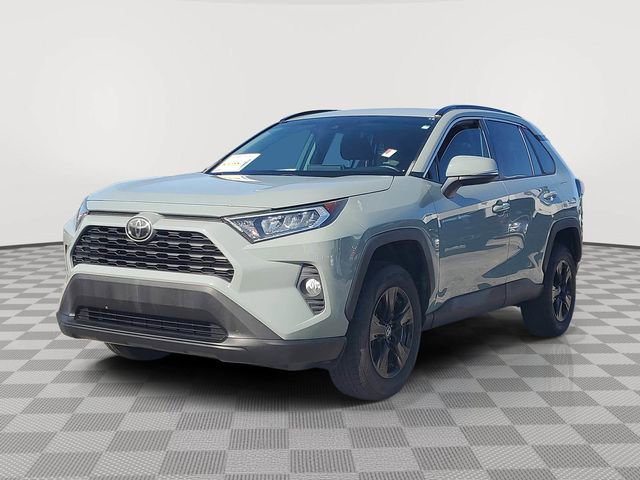 Used 2019 Toyota RAV4 XLE image 2