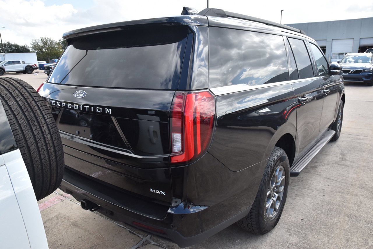 Certified 2026 Ford Expedition Max Active RWD image 6