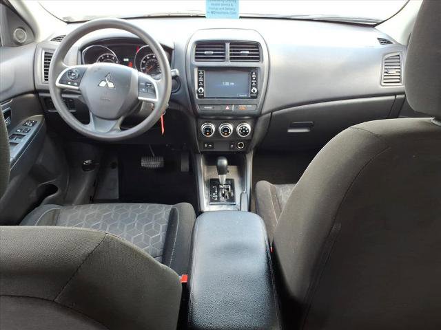 Used 2023 Mitsubishi Outlander Sport ES image 16