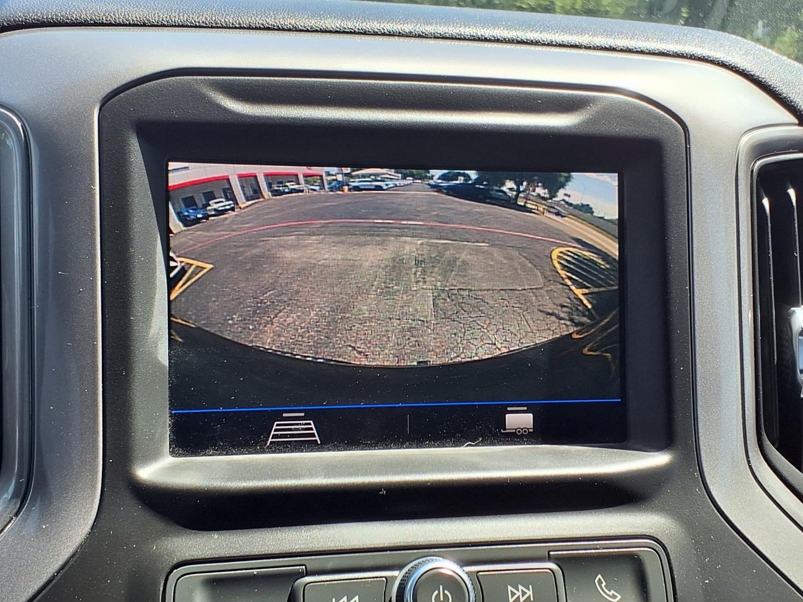 Used 2022 Chevrolet Silverado 1500 Custom RWD image 17