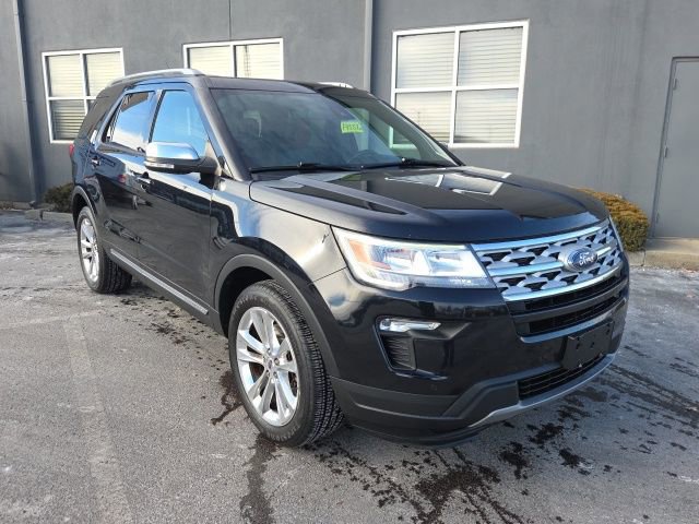 Certified 2019 Ford Explorer XLT w/ Equipment Group 202A image 5