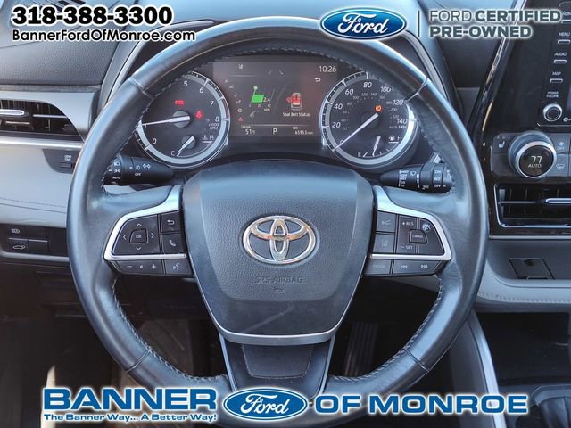 Used 2022 Toyota Highlander XLE image 19