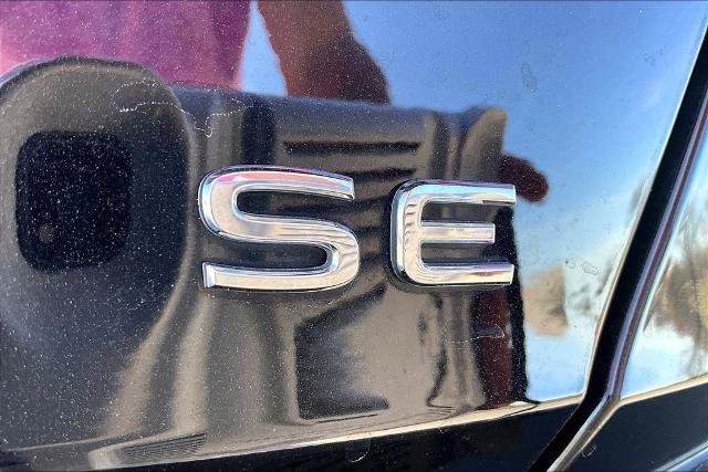 Used 2024 Volkswagen Jetta SE FWD image 8