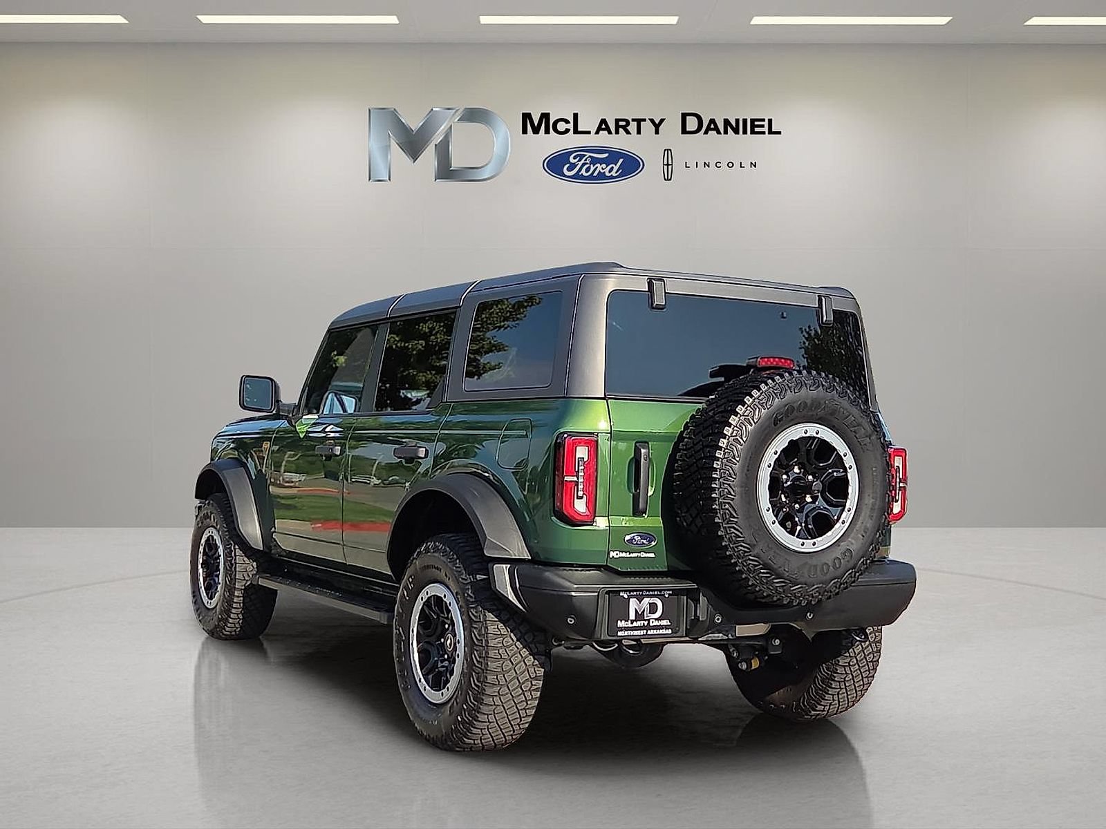 Certified 2024 Ford Bronco Badlands AWD/4WD image 4