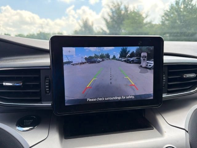 Certified 2023 Ford Explorer XLT w/ Equipment Group 202A AWD/4WD image 27