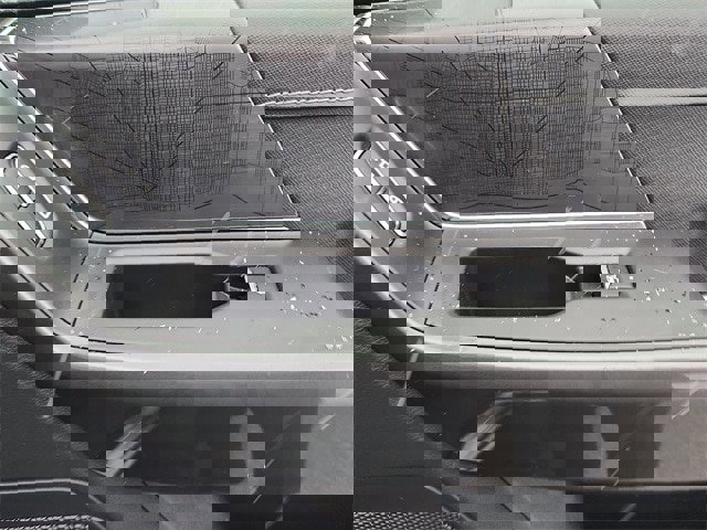 Certified 2022 Ford F150 XLT w/ Equipment Group 302A High image 30