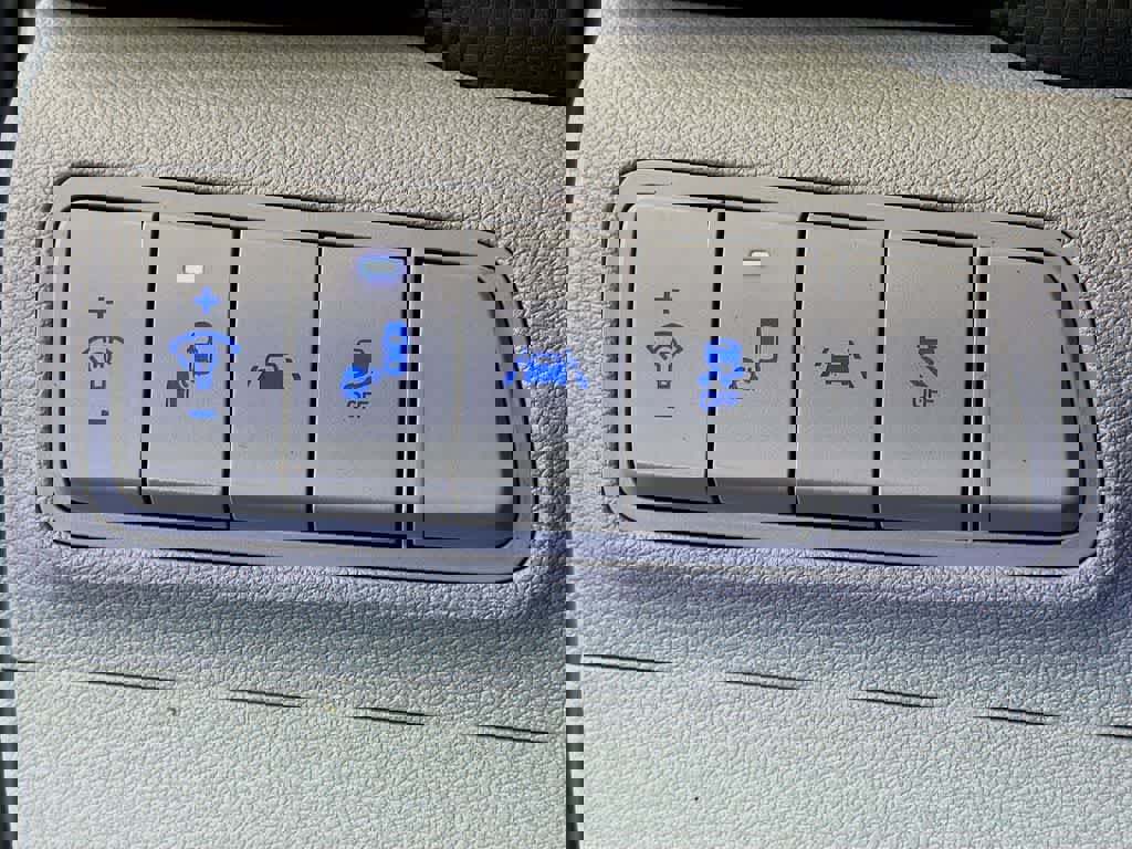 Used 2021 Hyundai Tucson SEL w/ Cargo Package image 27