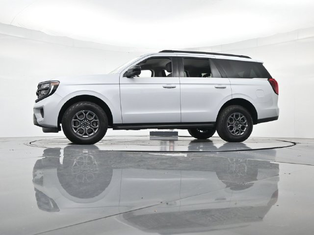 Certified 2025 Ford Expedition Active RWD image 40