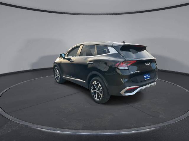 Used 2023 Kia Sportage EX AWD/4WD image 6