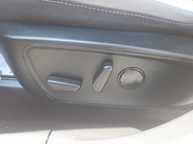 Certified 2020 Ford Escape SE FWD image 27