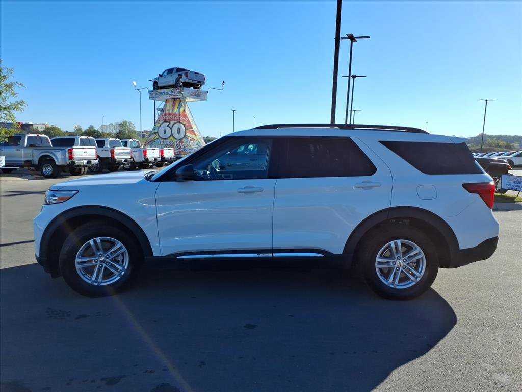 Certified 2024 Ford Explorer XLT w/ Equipment Group 202A image 2