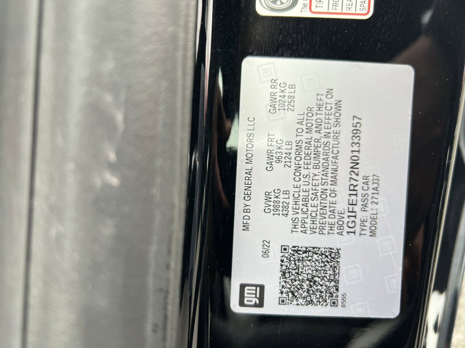 Used 2022 Chevrolet Camaro LT RWD image 35