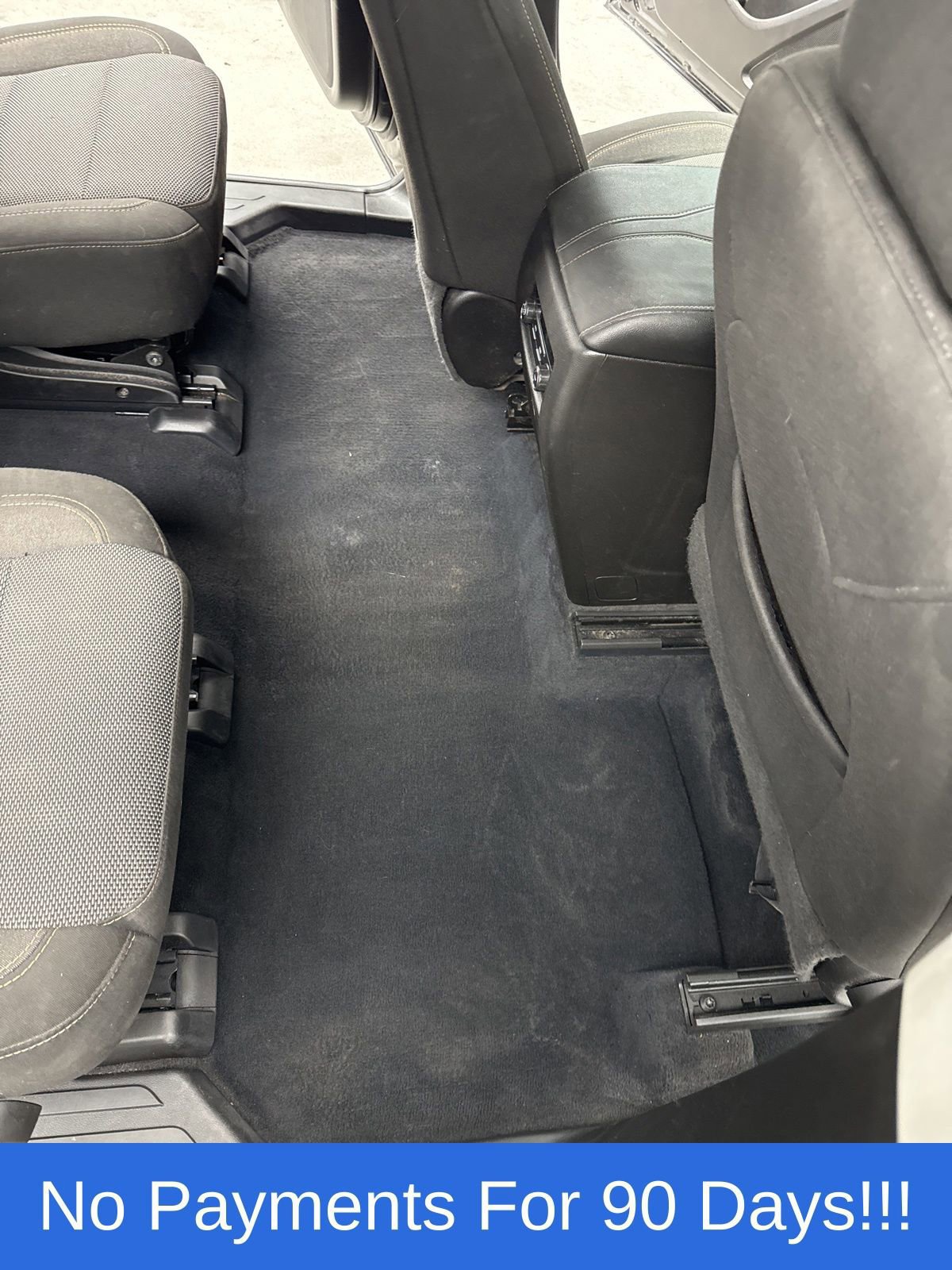 Used 2018 Chevrolet Traverse LT image 27