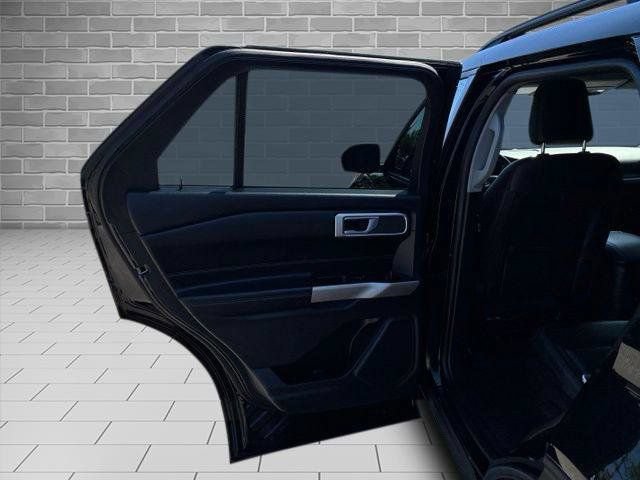 Certified 2023 Ford Explorer XLT w/ Equipment Group 202A AWD/4WD image 13