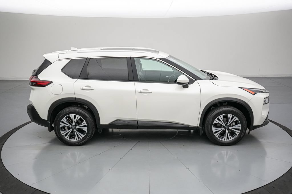 Used 2023 Nissan Rogue SV w/ SV Premium B Package AWD/4WD video 3