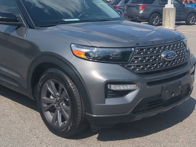 Certified 2022 Ford Explorer XLT w/ Equipment Group 202A RWD image 10