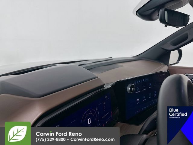 Used 2025 Chevrolet Tahoe High Country w/ LPO, Illumination Package AWD/4WD image 11