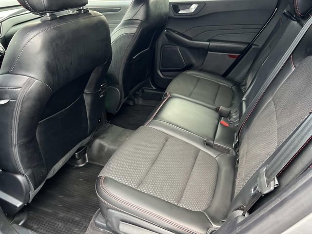 Certified 2024 Ford Escape ST-Line w/ Tech Pack #1 AWD/4WD image 13