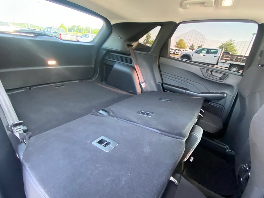 Certified 2025 Ford Escape Active w/ Tech Pack #1 FWD image 27