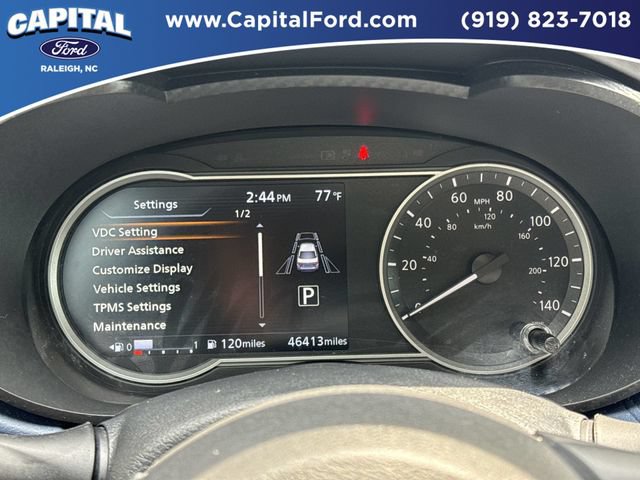 Used 2025 Nissan Versa SV FWD image 24