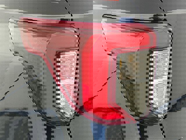 Certified 2023 Ford Explorer ST-Line image 26