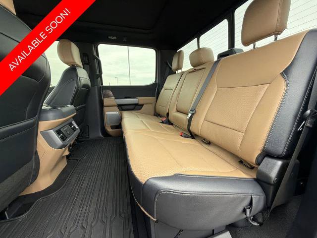 Certified 2025 Ford F250 Lariat w/ Lariat Ultimate Package AWD/4WD image 19