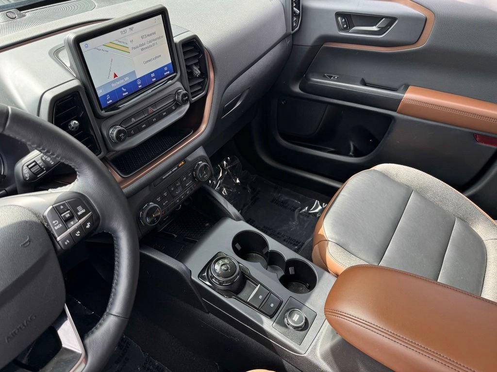 Certified 2023 Ford Bronco Sport Outer Banks w/ Tech Package AWD/4WD image 17