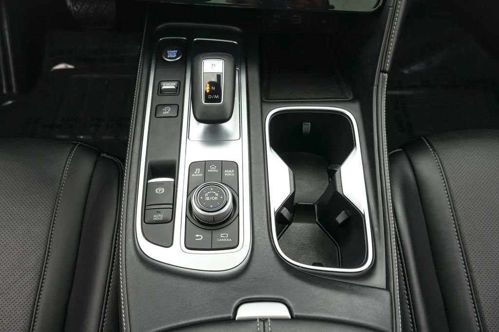 Used 2023 INFINITI QX60 Luxe w/ Cargo Package FWD image 16