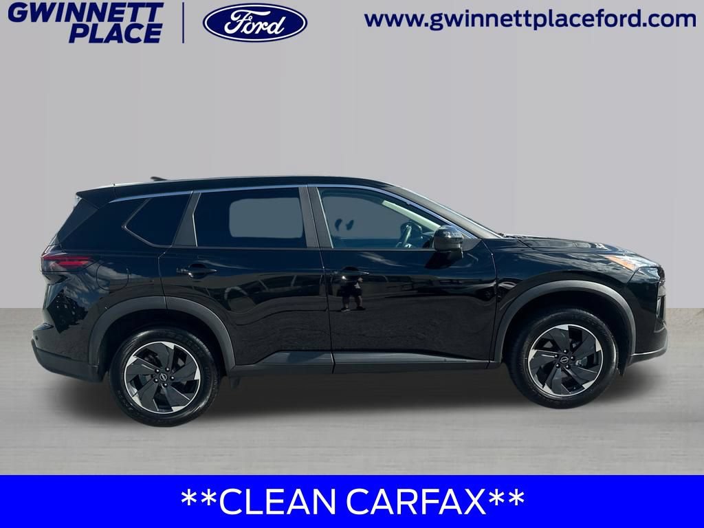 Used 2025 Nissan Rogue SV FWD image 4