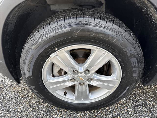 Used 2022 Chevrolet Trax LT w/ LT Convenience Package AWD/4WD image 32