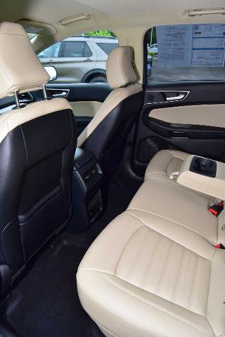 Certified 2024 Ford Edge SEL w/ Convenience Package AWD/4WD image 30