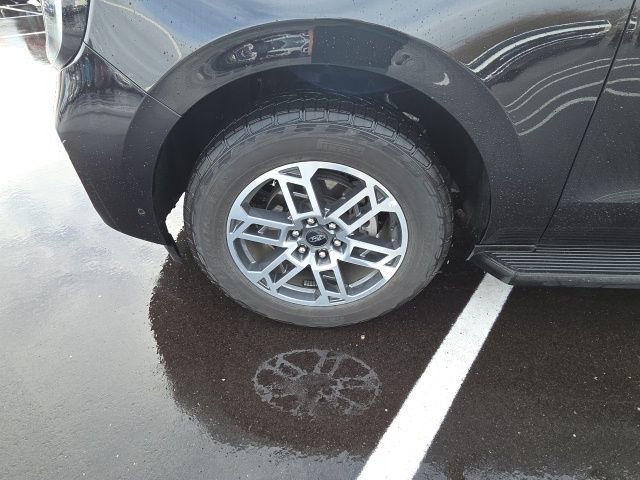 Certified 2025 Ford Expedition Max Active image 18