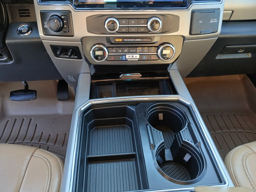 Certified 2022 Ford F250 Lariat w/ Lariat Ultimate Package AWD/4WD image 20