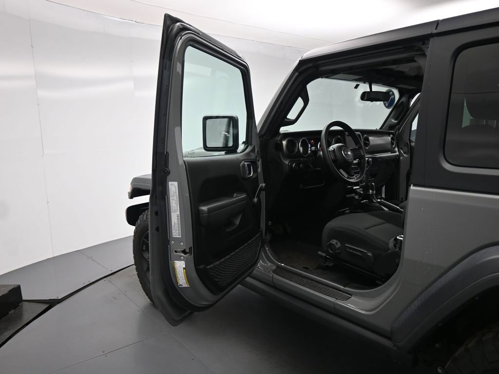 Used 2023 Jeep Wrangler Willys image 39