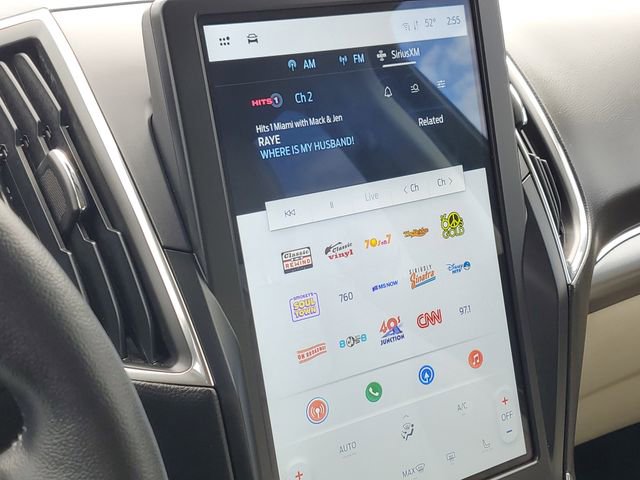 Certified 2024 Ford Edge Titanium AWD/4WD image 18