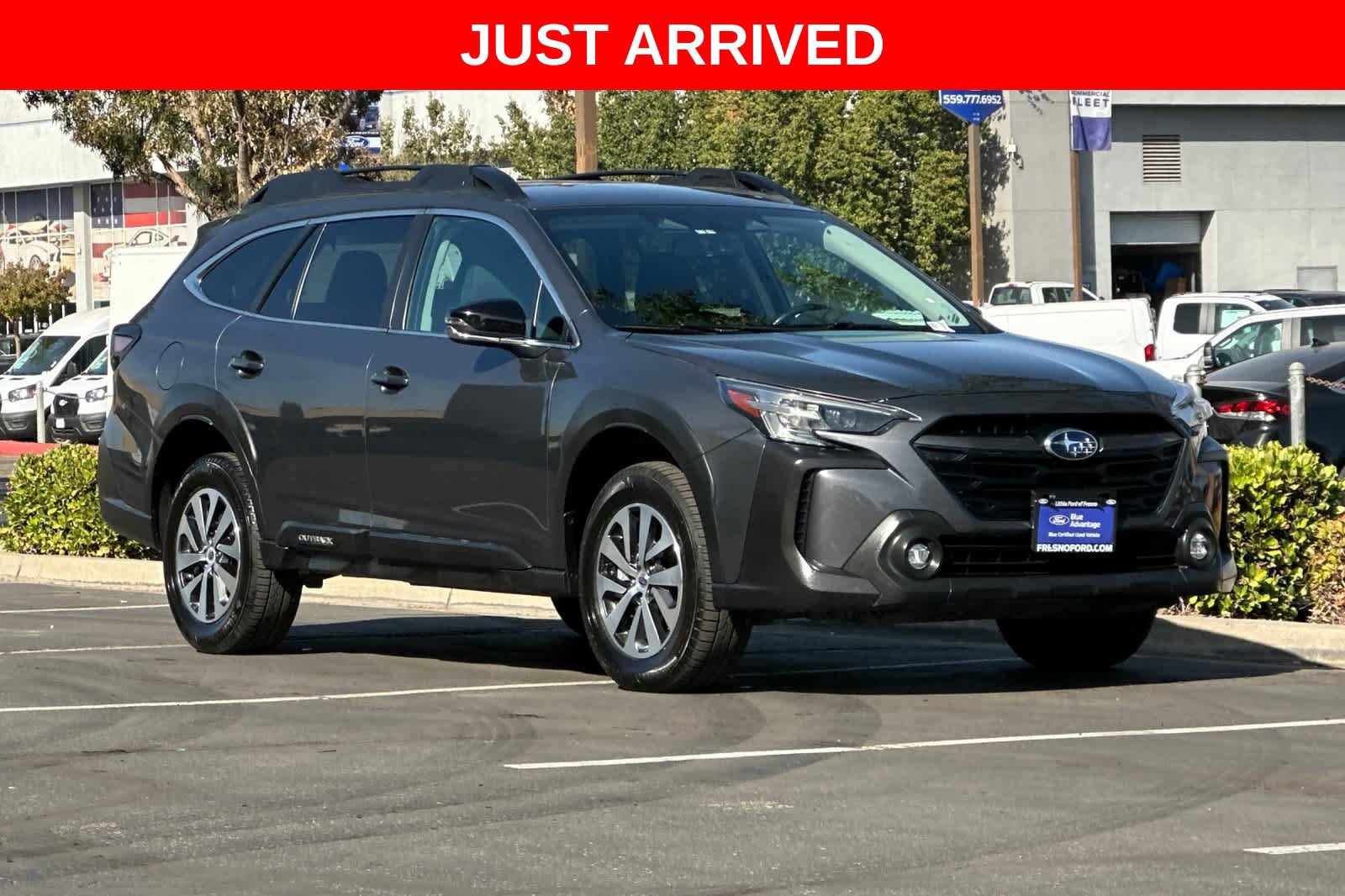 Used 2023 Subaru Outback Premium AWD/4WD image 10