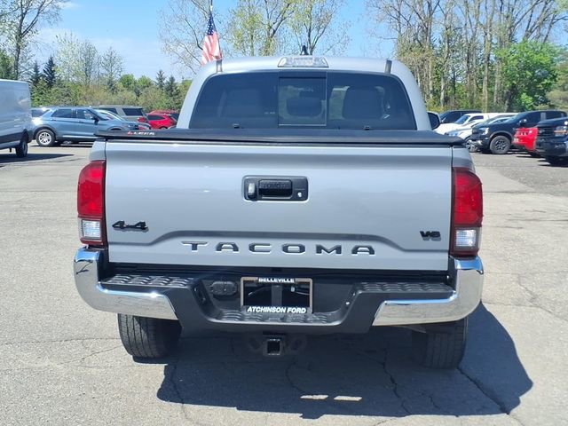Used 2021 Toyota Tacoma SR5 AWD/4WD image 5