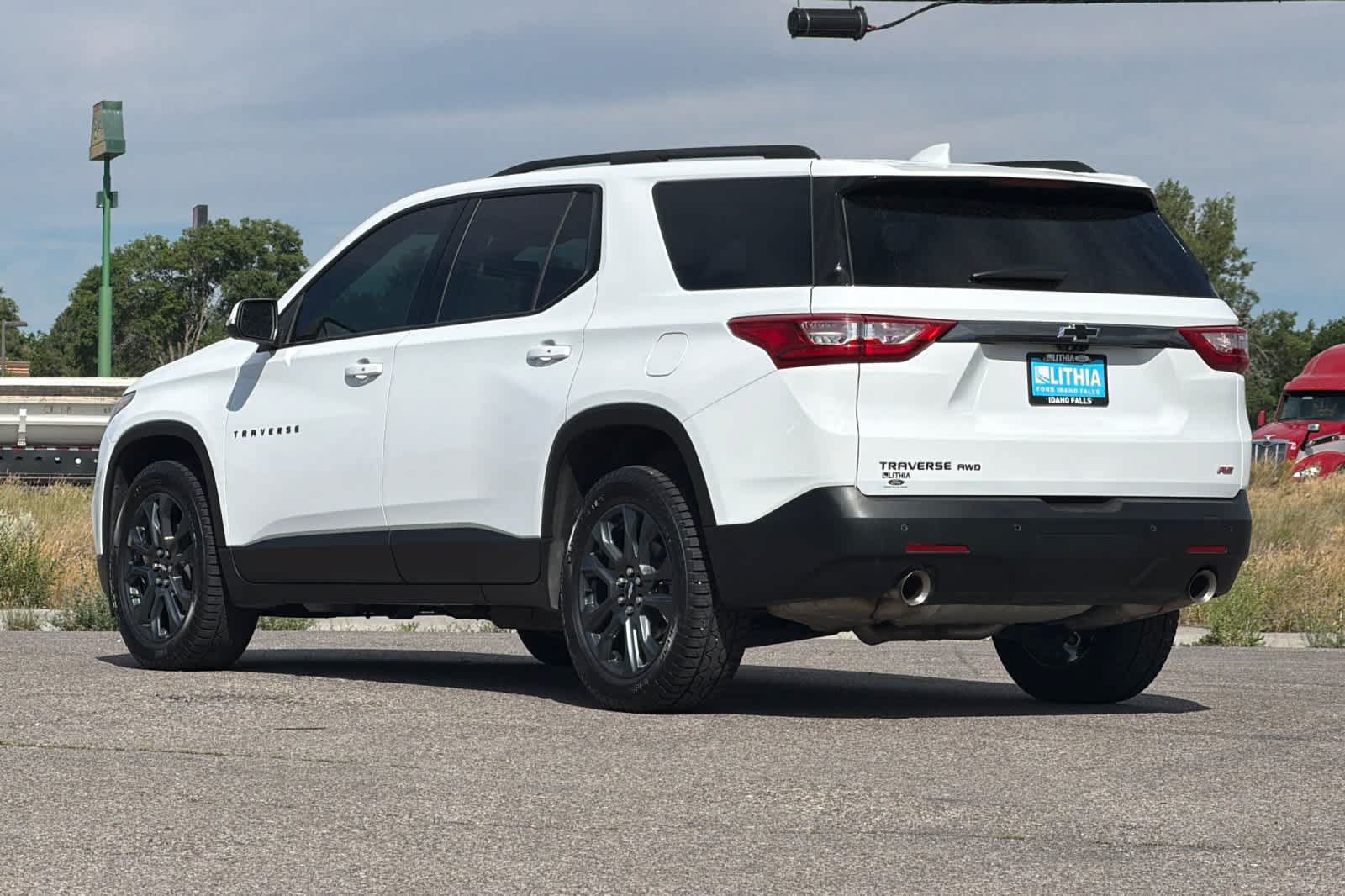 Used 2021 Chevrolet Traverse RS AWD/4WD image 6