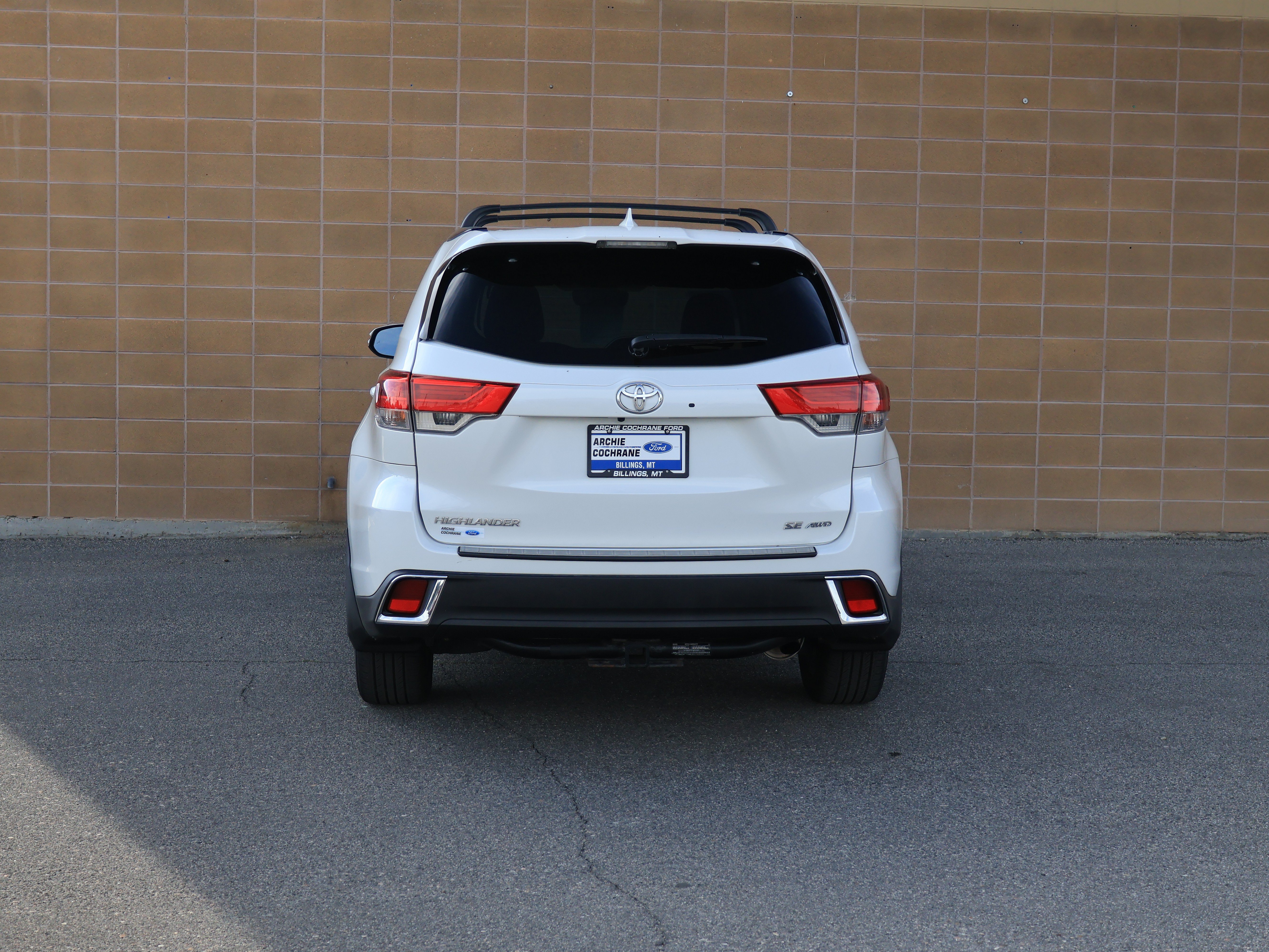 Used 2018 Toyota Highlander SE AWD/4WD image 6