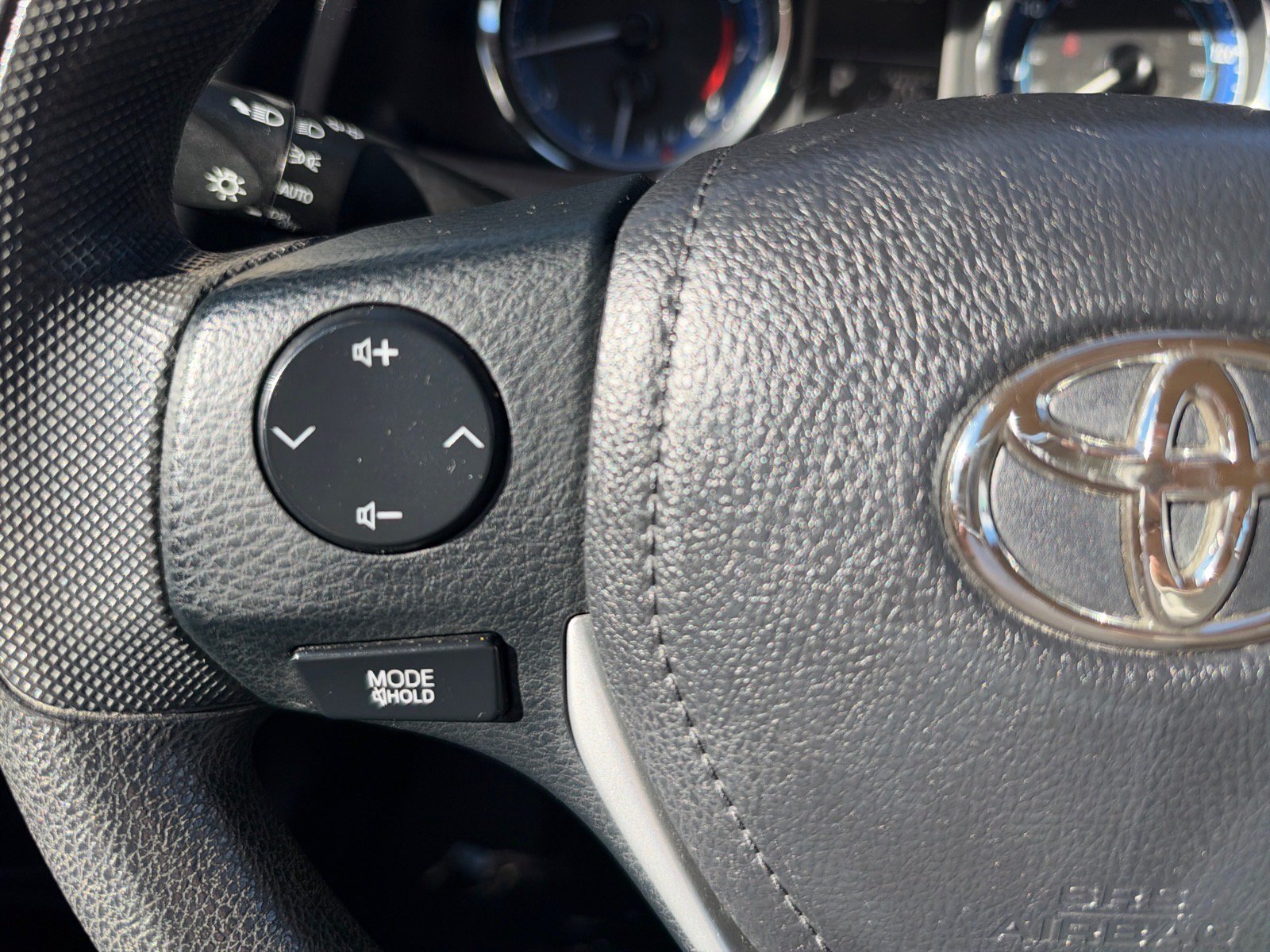 Used 2019 Toyota Corolla LE FWD image 20