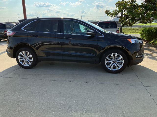 Certified 2024 Ford Edge Titanium AWD/4WD image 7