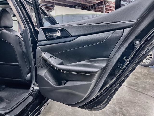 Used 2022 Nissan Maxima Platinum w/ Sport Mat Group FWD image 25
