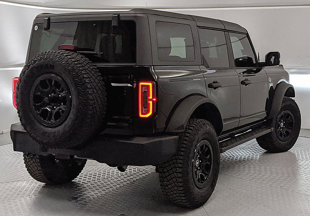 Certified 2024 Ford Bronco Wildtrak image 3