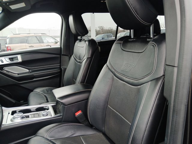 Certified 2020 Ford Explorer ST w/ ST Street Pack image 23