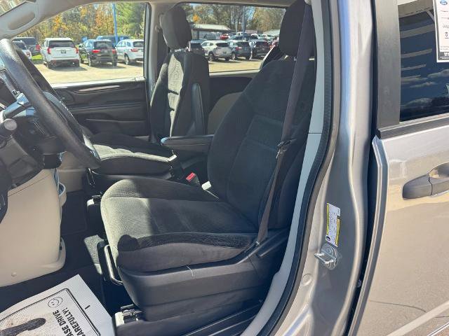 Used 2019 Dodge Grand Caravan SE image 13